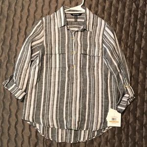 Ellen Tracy Linen Top. NWT.